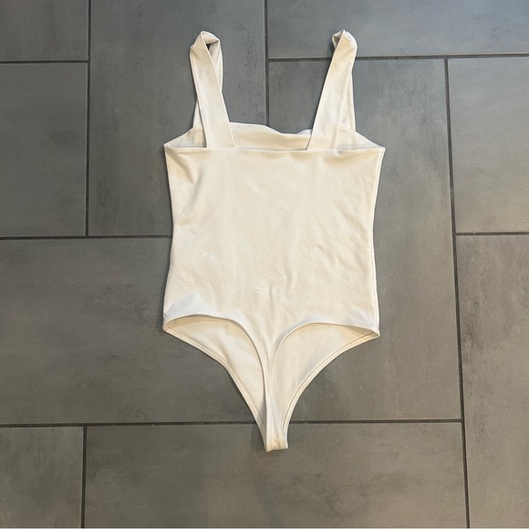 Abercrombie and Fitch Sleeveless Tank Top Bodysuit in White - Picture 4 of 4